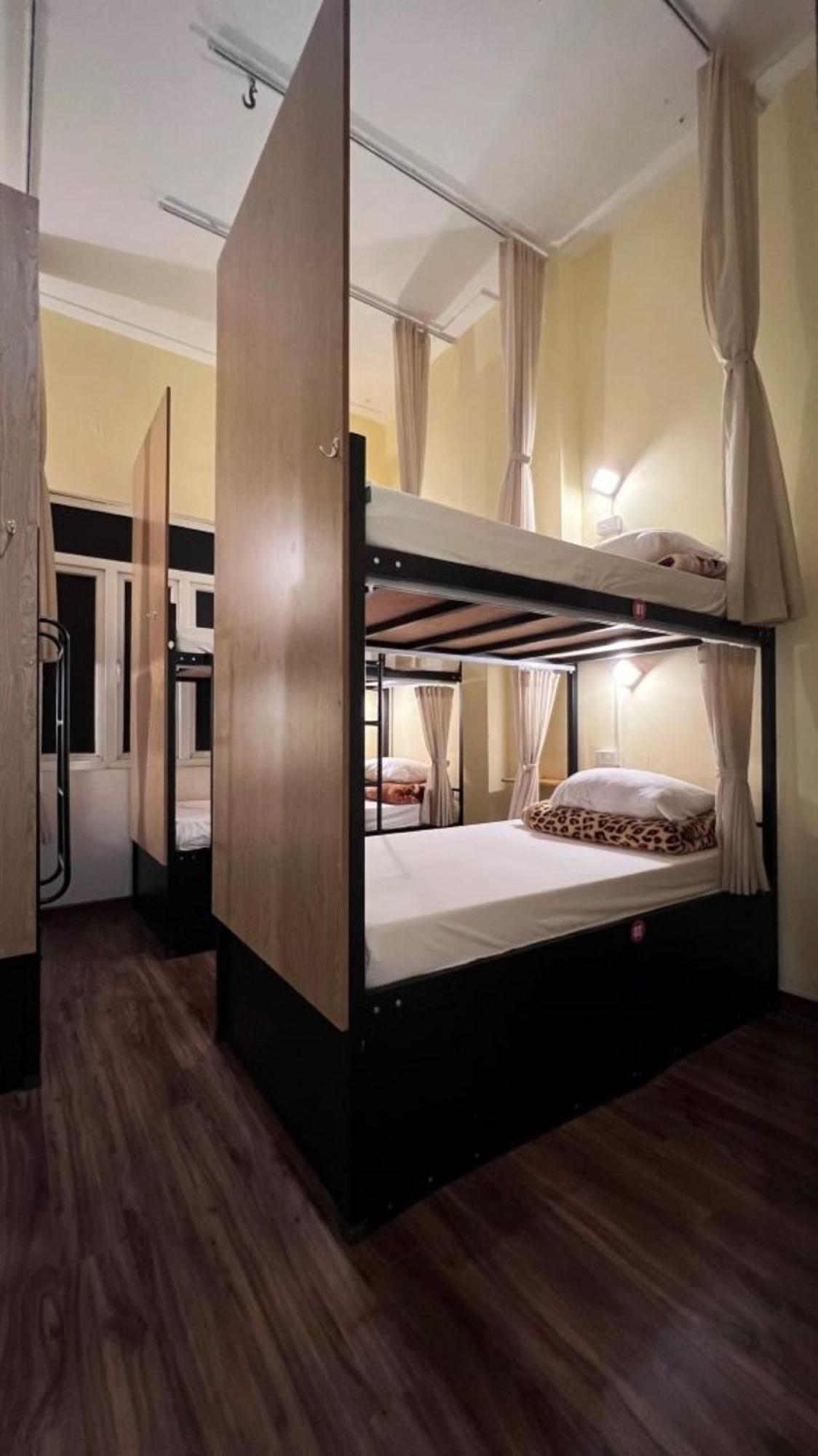 Drift Backpackers Hostel Hanoi Exterior photo